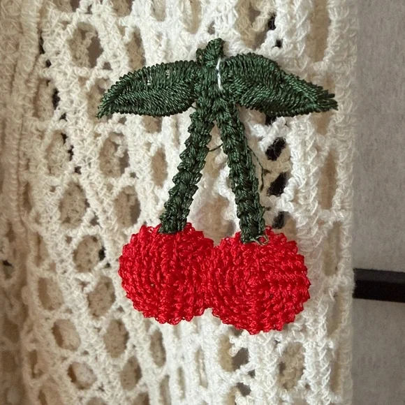 Rebellion Cream Crochet Cardigan with Red Cherry Embroidery - Picture 5 of 7